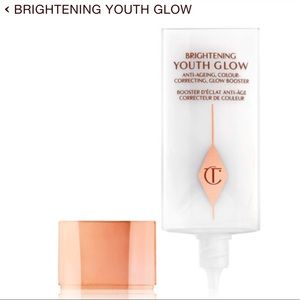 Charlotte Tilbury BRIGHTENING YOUTH GLOW
PRIMER
